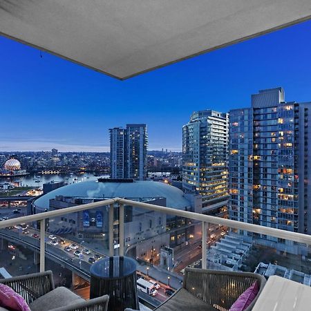 Beautiful Bright Modern Condo With Water View And Ac In Dt Vancouver 2Br,3Bd,2Bt Sleeps 6 Guests Free Parking Netflix Included Exteriér fotografie